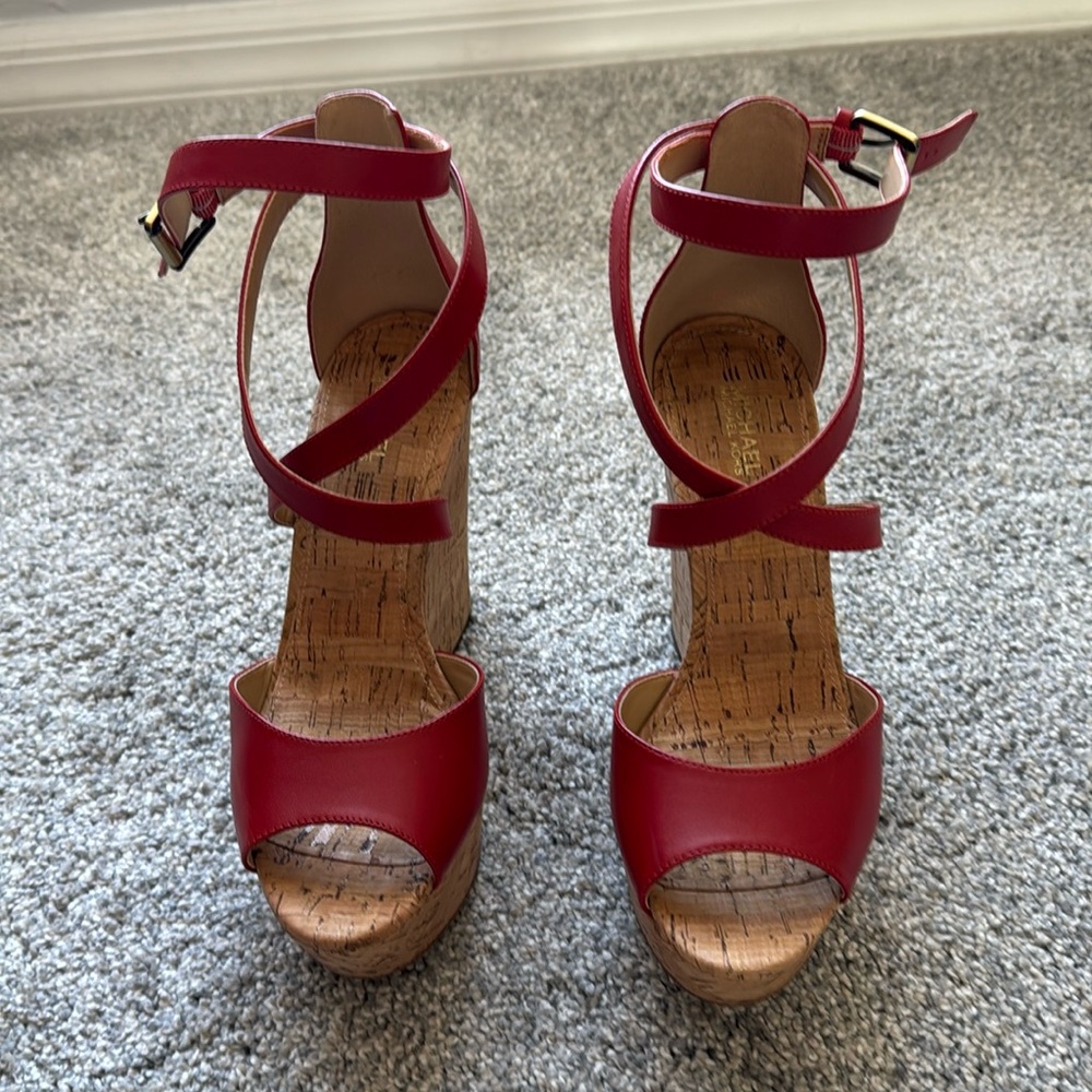 Michael Kors Gabriella Platform Wedge Sandal size 8